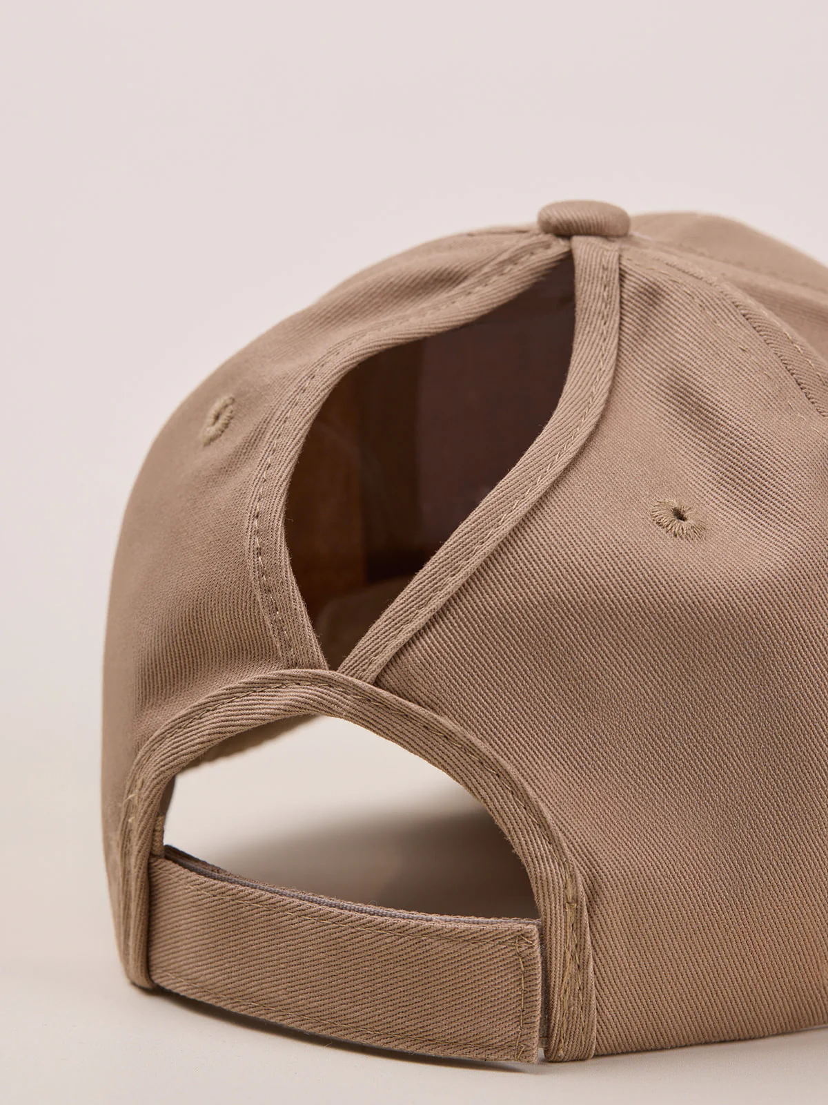 Beige cap - Image 3