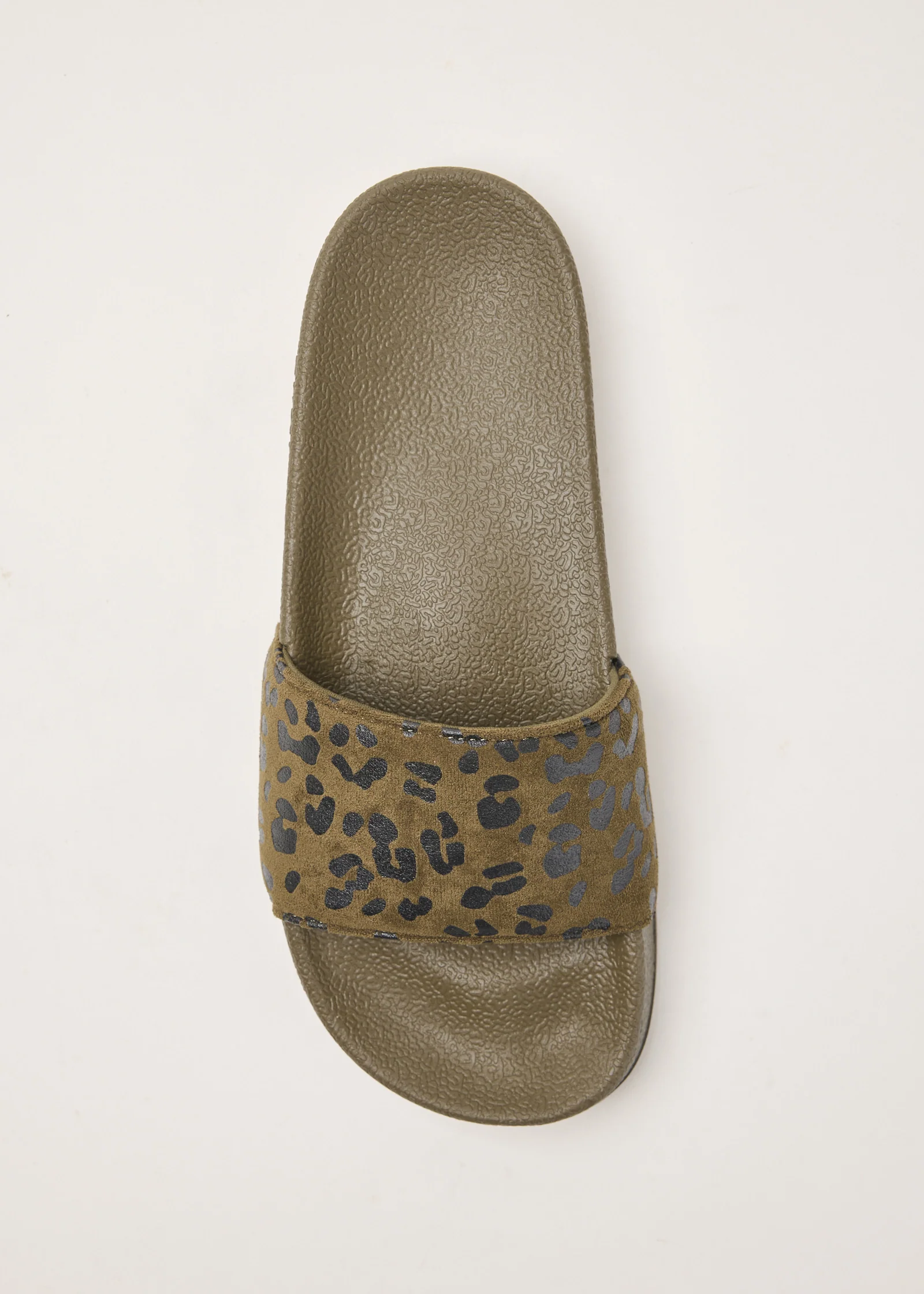 Olive leopard slides - Image 3